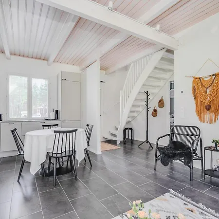 Taehtisara B Semesterbostad *